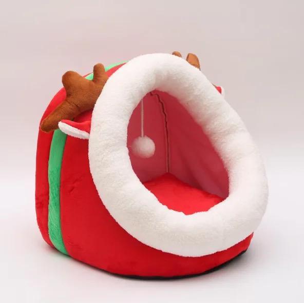 Comfortable Premium Cartoon House for Cats & Puppies Red